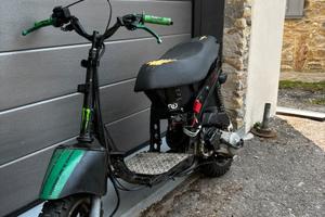 scooter cross