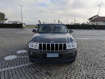 Jeep Grand Cherokee 5.7 HEMI VI GPL ASI 4X4