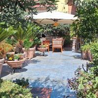 Zona Carmine, attico con terrazzo