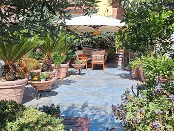 Zona Carmine, attico con terrazzo