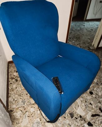 poltrona vitarelax regolabile per anziani