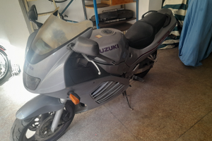 Suzuki RF 600- Guzzi V35- Ciao Piaggio