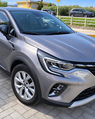 Renault Captur Plug-in Hybrid E-Tech 160 CV Intens