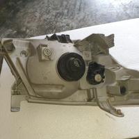 Toyota Hilux Fanale Sinistro usato