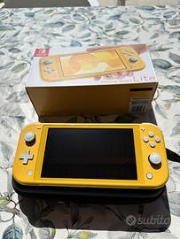 Nintendo Switch Lite + Accessori Extra