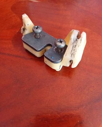 piastra blocca guaine vespa special