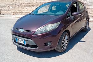 Ford Fiesta Fiesta+ 1.4 TDCi 70CV 5 porte