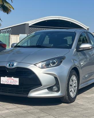 Toyota Yaris 1.5 Hybrid 5 porte Business FINANZIAB