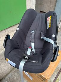 Seggiolino auto bebèconfort + base isofix