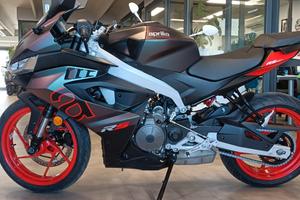 Aprilia RS 457 Pagala la metà