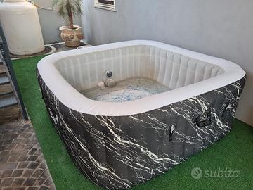 Piscina idromassaggio Bestway