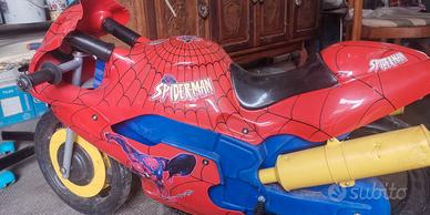 moto "Spiderman" 