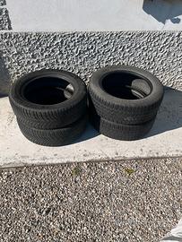 4 Pneumatici 215/60 R17 96H, Michelin/Bridgestone