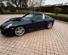 Porsche 911 991 targa 4