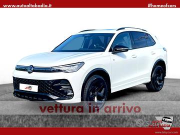 VOLKSWAGEN Tiguan 2.0 TDI DSG 4MOTION R-Line | 193