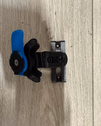 Staffa quad look originale serbatoio freni