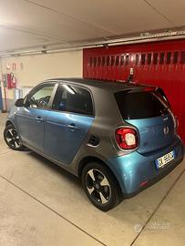Smart four four quasi nuova