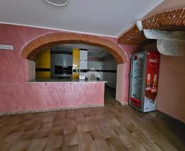NEGOZIO A LAVAGNA