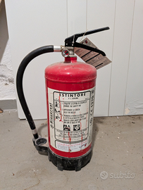 Estintore anti incendio