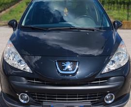 Peugeot 207 - 2008