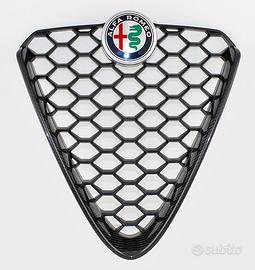 Griglia frontale inserto V carbonio Alfa Giulia