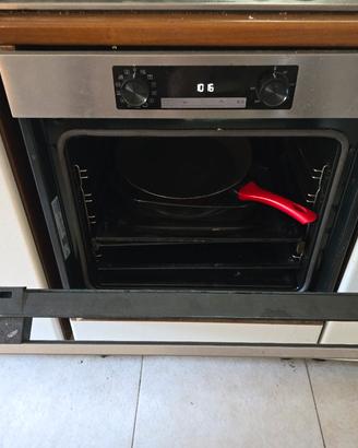 Forno a incasso  Hisense