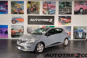 Renault Clio 0.9 tce Moschino Zen Gpl 90cv