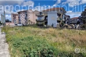 Terreno 700mq edificabile commerciale a Riposto