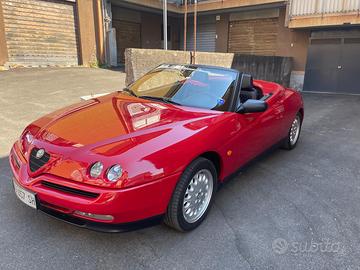 Alfa Duemila GTV Spider 916