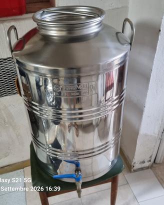 Contenitore olio e liquidi