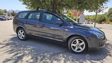 Ford Focus Station Wagon C-Max 2005. Impecabile