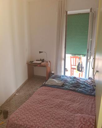 Si libera da settembre stanza singola in Mazzini