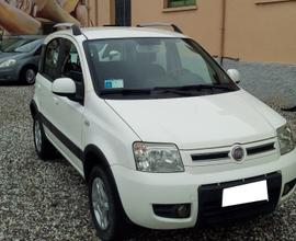 FIAT Panda 4X4 1.3 MJT OK NEO