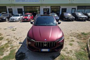 MASERATI LEVANTE 3.0 Diesel 275 CV Q4 Granlusso