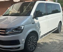 VOLKSWAGEN Multivan 6ª '15-> - 2017