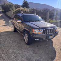 GRAND CHEROKEE