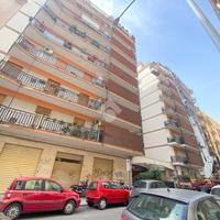 4 LOCALI A PALERMO