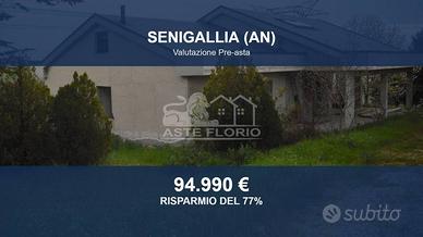 Immobile in asta di 540 m² con più di 5 locali a S