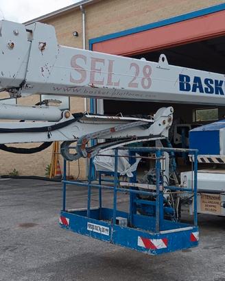 Piattaforma aerea basket srl 28 anno 2000