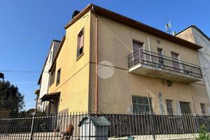 CASA SEMINDIPENDENTE A OTRICOLI