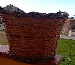 Cesto in vimini fatti a mano