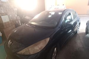 Peugeot 207 1.6 90cv
