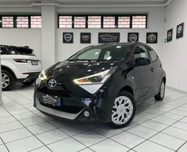Toyota Aygo 1.0 VVT-i 72CV 5 porte x-play 29.000KM