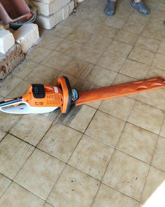 tagliasiepi  stihl hsa 86