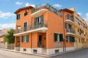 3-locali-a-roseto-degli-abruzzi