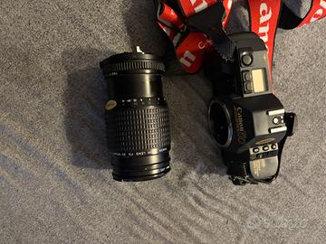 fotocamera analogica Canon  T 70 + Fd 35 105