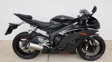 Ricambi originali Yamaha R6 2008 carene fari ecc