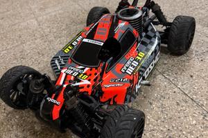 Macchina telecomandata a scoppio