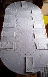 Tovaglia da tavolo con 12 tovaglioli