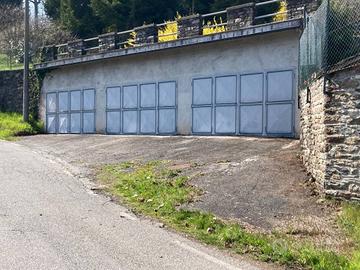 Box / Garage di 100 m² a Mezzenile